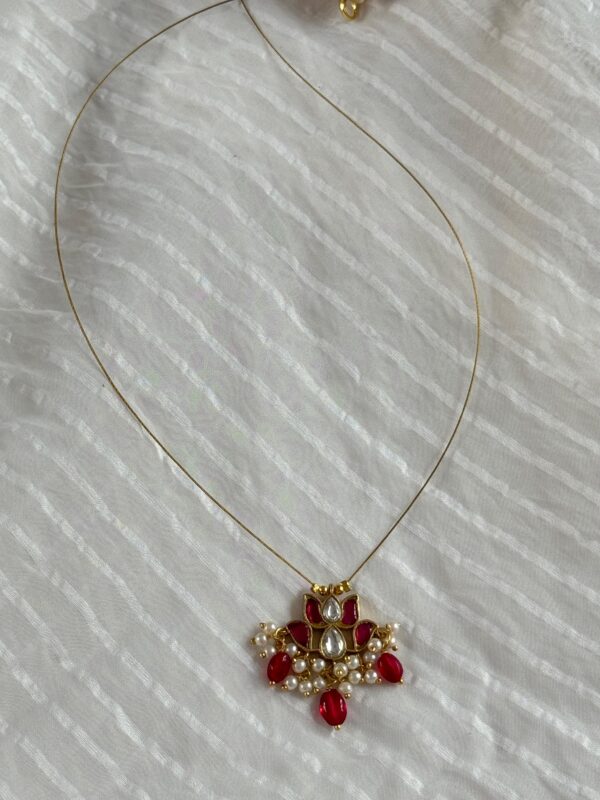 Invisible Lotus Chain - Image 4